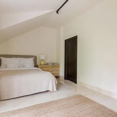 Aleksandrow Villa Aleksandrow (Grojec)