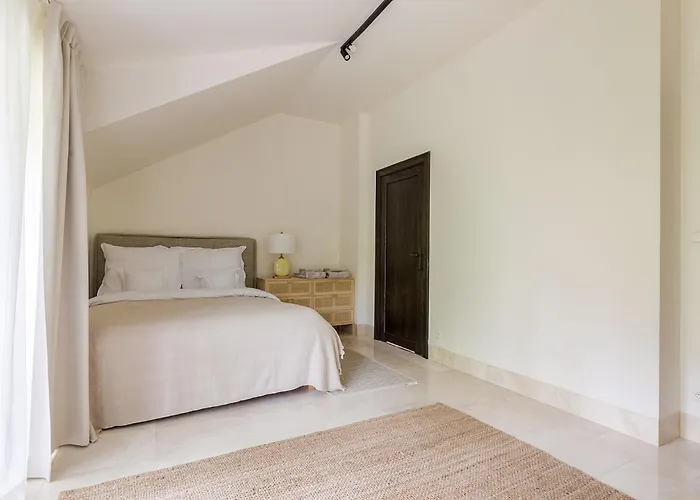 Aleksandrow Villa Aleksandrow (Grojec)